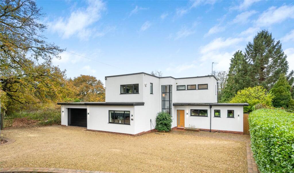 4-bed detached on Styal Road, Heald Green, Cheadle, Greater Manchester, SK8, £850,000