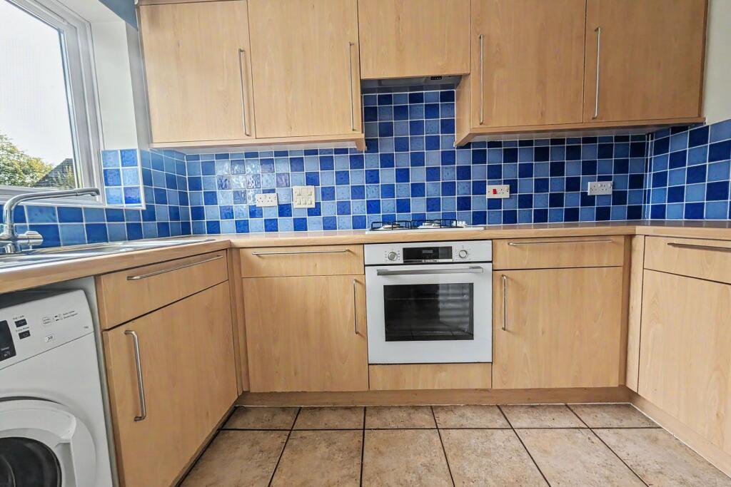 House in Southampton - More
