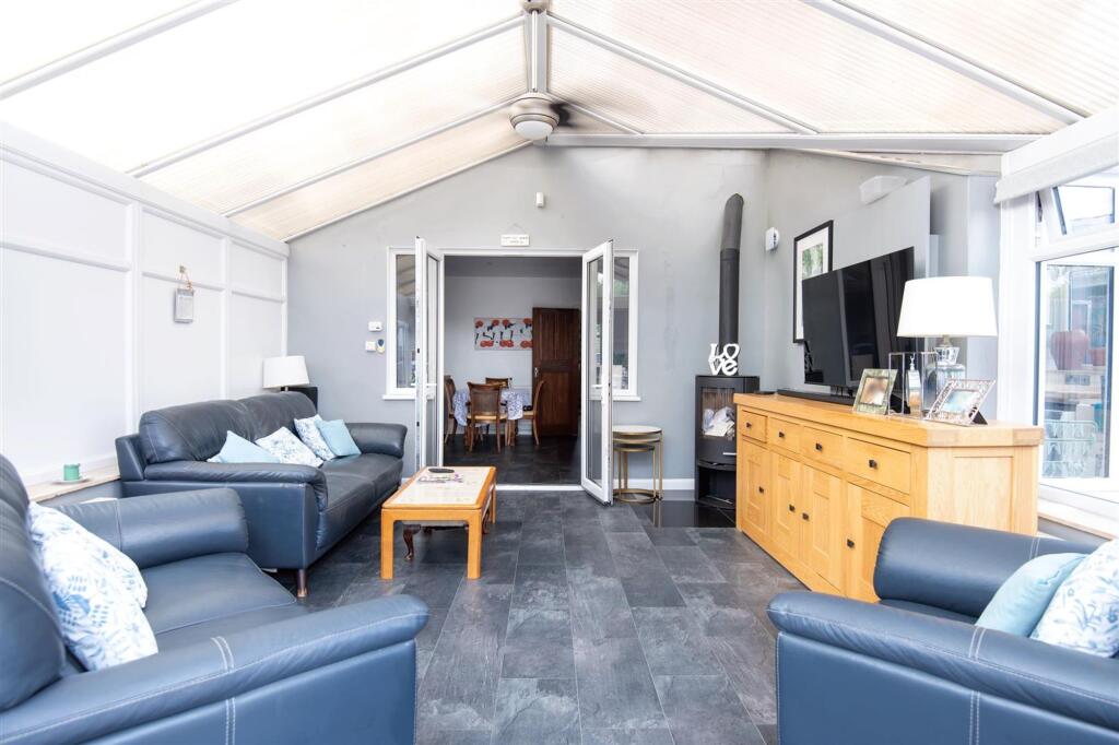 House in Irchester, Little Irchester - View 5