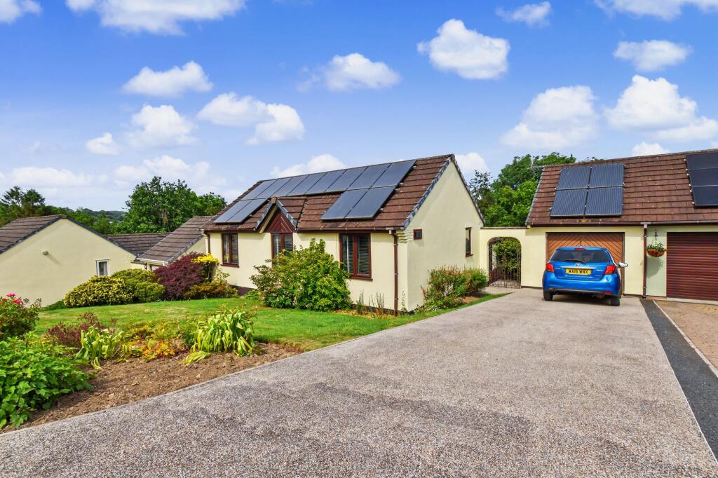 3-bed detached on Fern Meadow, Okehampton, EX20, £375,000