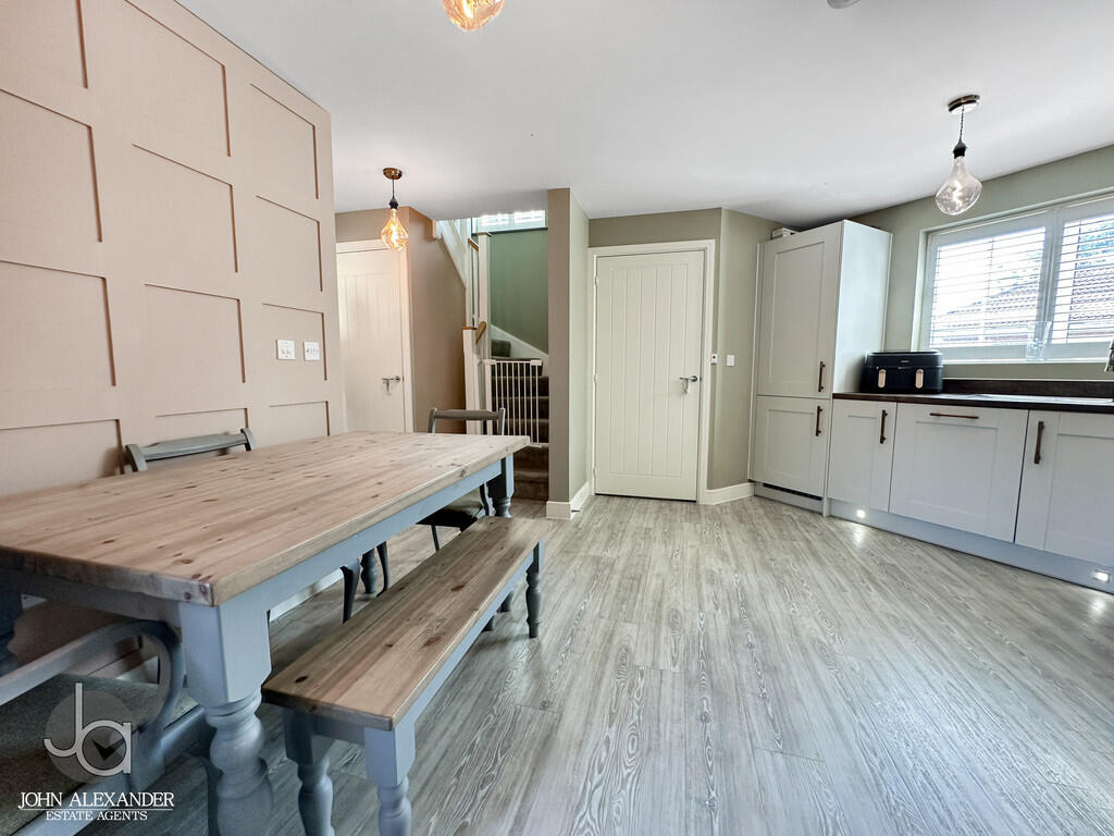Maskell Way, Stanway, Colchester photo 3