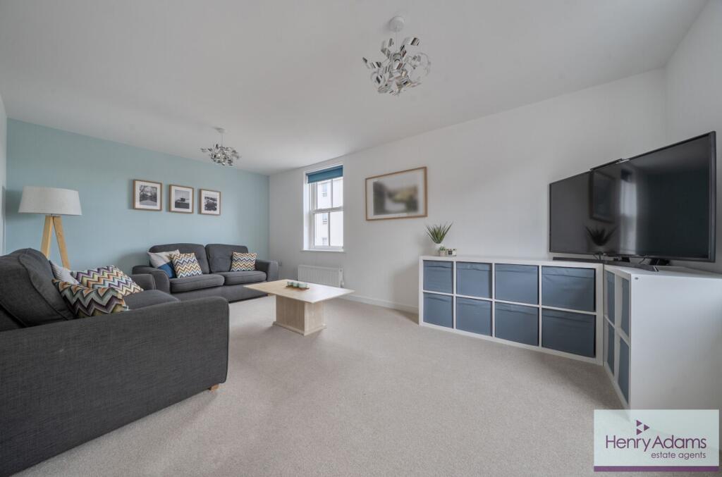 House in Portsmouth - View 2