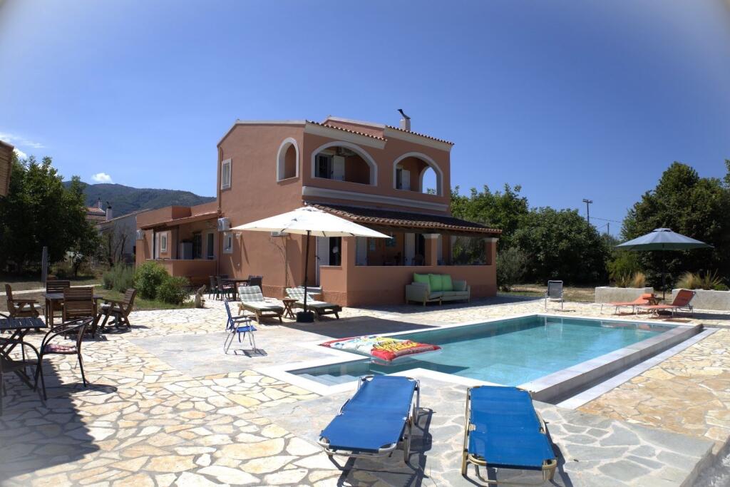 Main image of property: Thessalia, Magnesia, Almyros