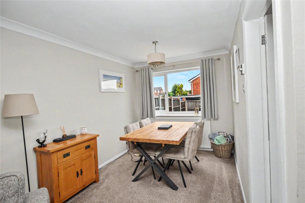 House in Wakefield - View 4