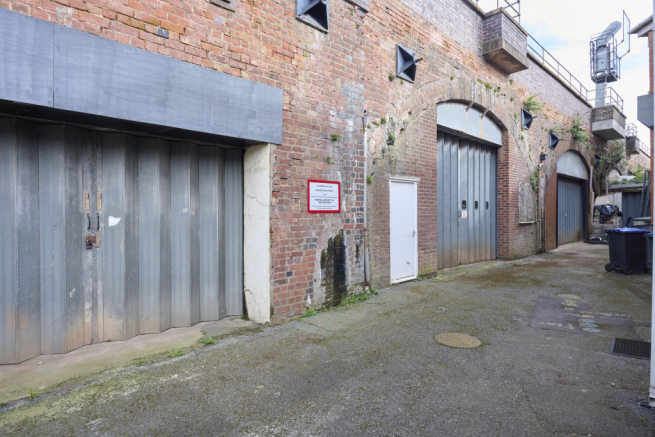 Flexible property space