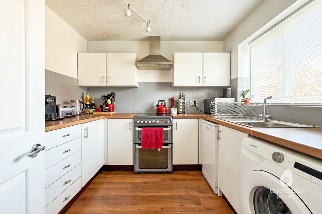 House in Burghfield Common, Burghfield - View 5