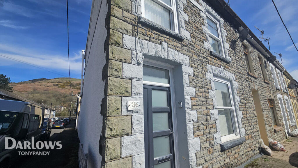 Main image of property: Pentre CF41 7