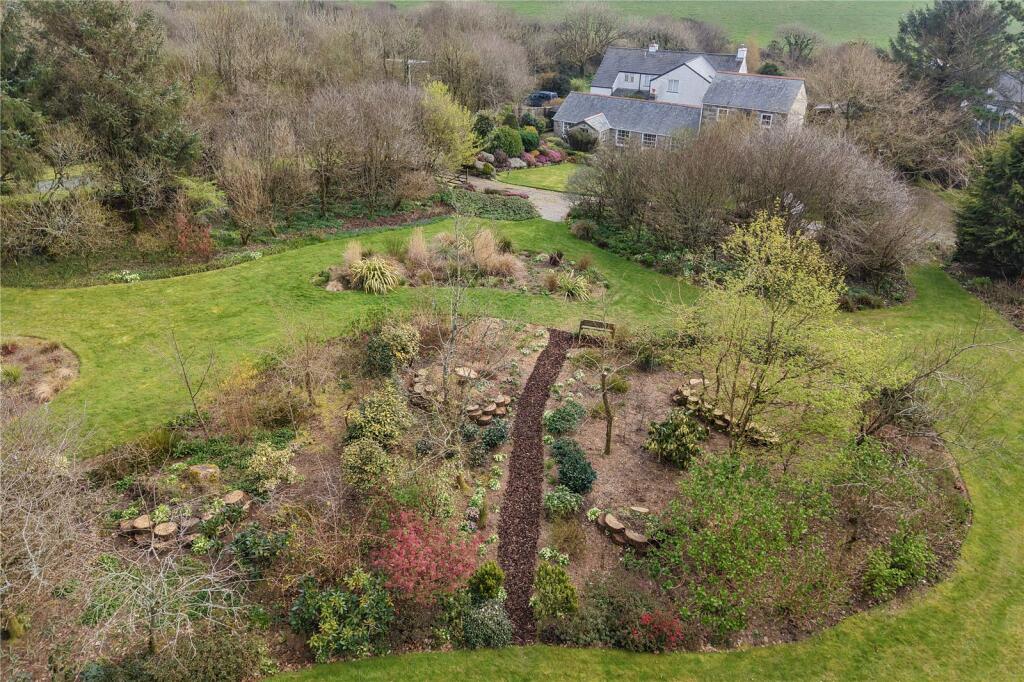 House in Truro - View 4