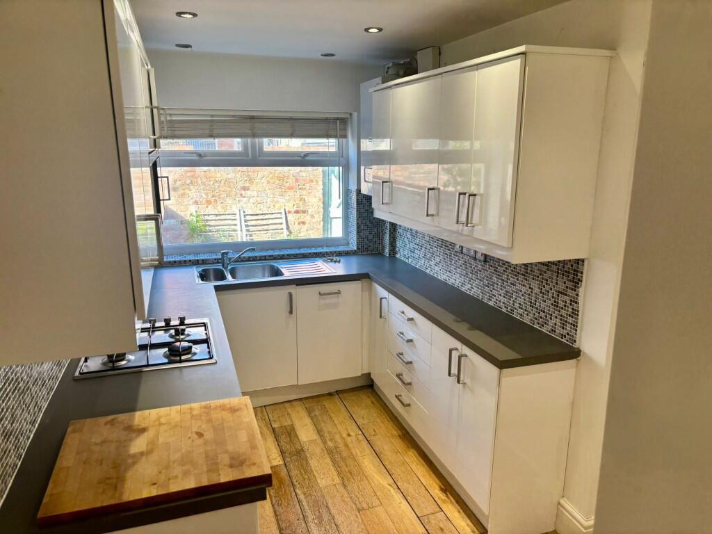 Main image of property: Dorset Avenue, Manchester, Greater Manchester, M14