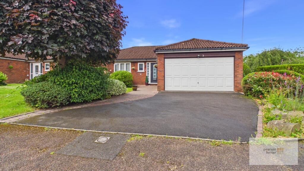 Main image of property: Kirkburn View, Brandlesholme, Bury
