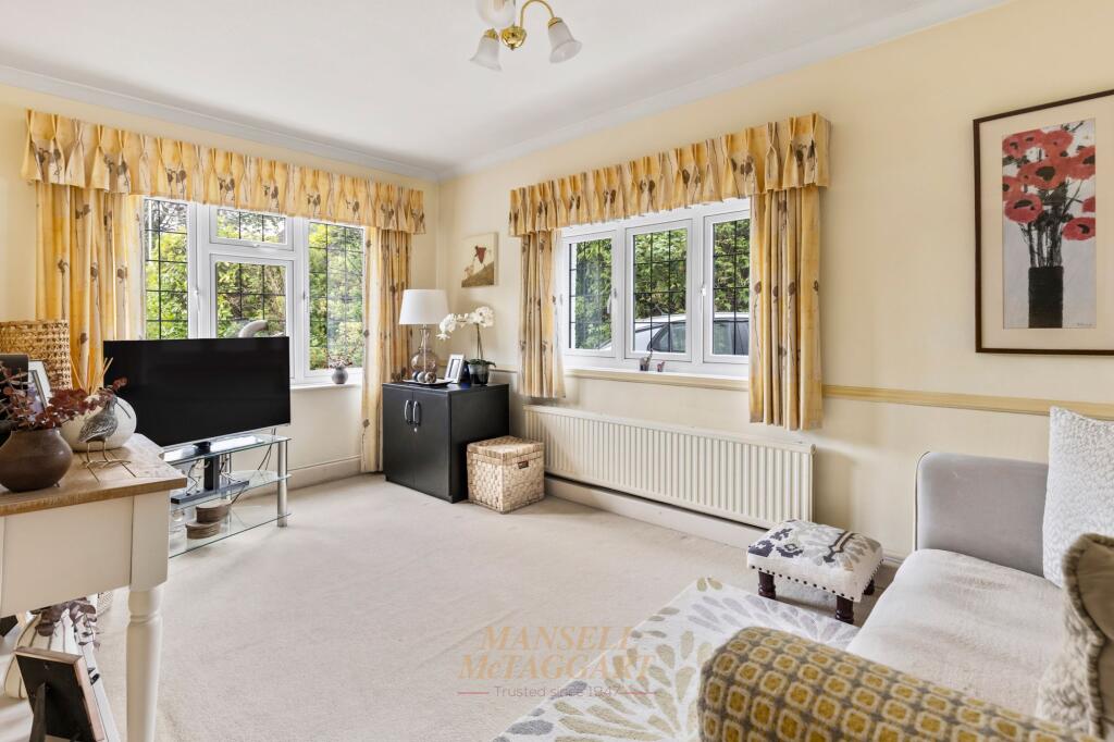 House in Redhill - More