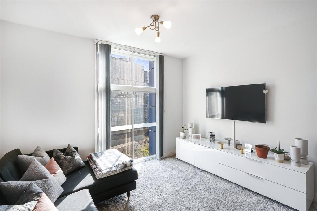 Main image of property: Warwick Building, 366 Queenstown Road, London, SW11
