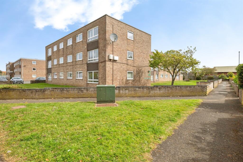 Main image of property: Great Northern Close, Great Yarmouth