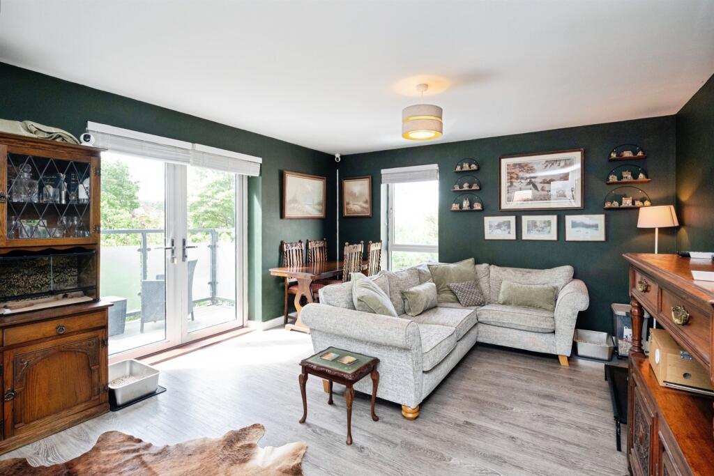 Apartment in Tunbridge Wells, Southborough - View 5