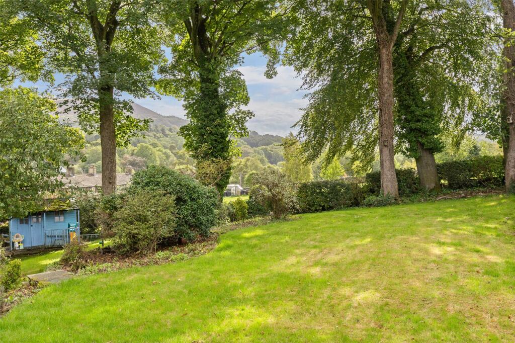 House in Kirklees, Holme Valley - More