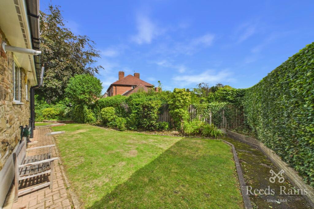 House in Wakefield - More