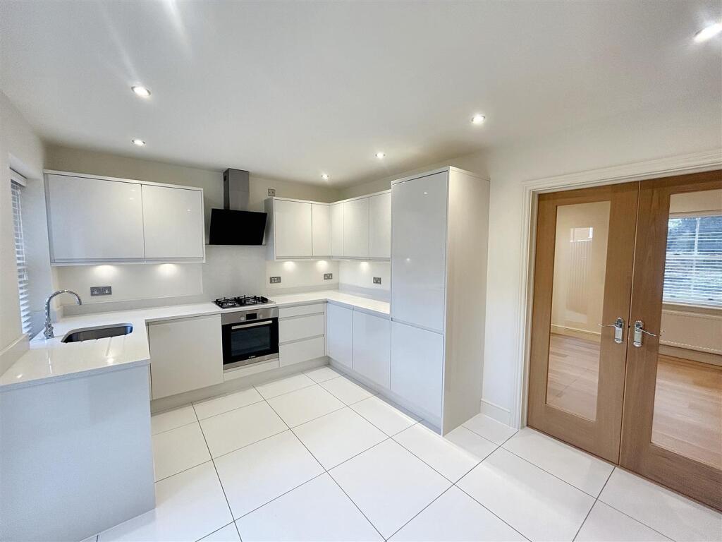 House in Northampton - View 3