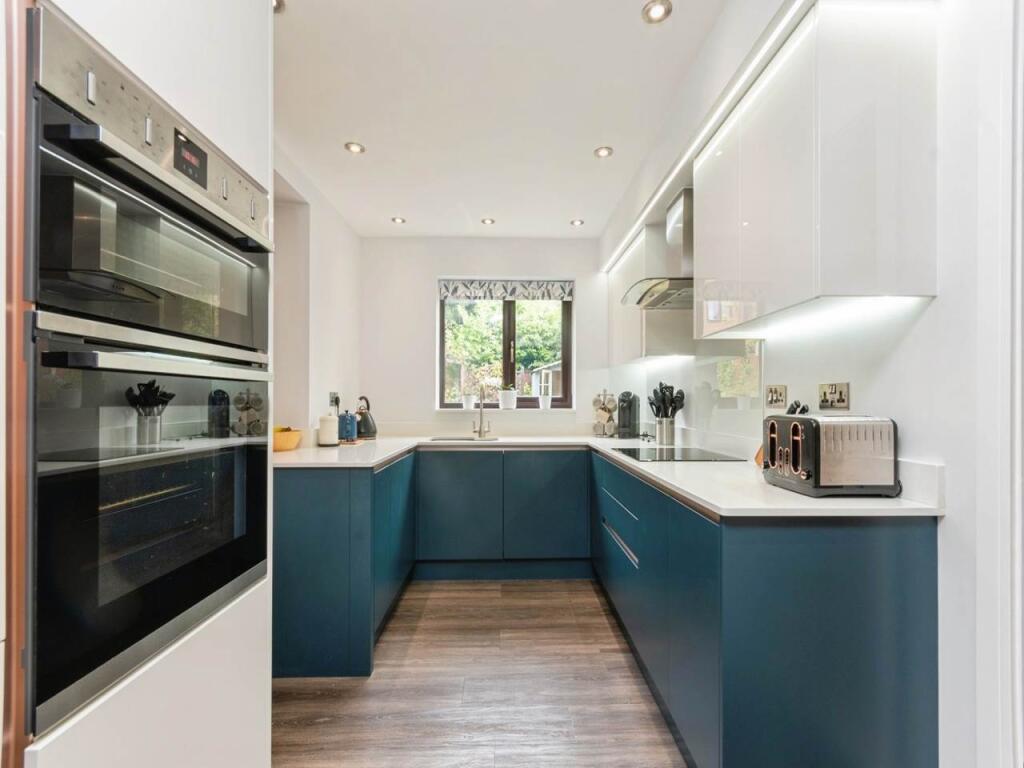 House in Nottingham - View 5