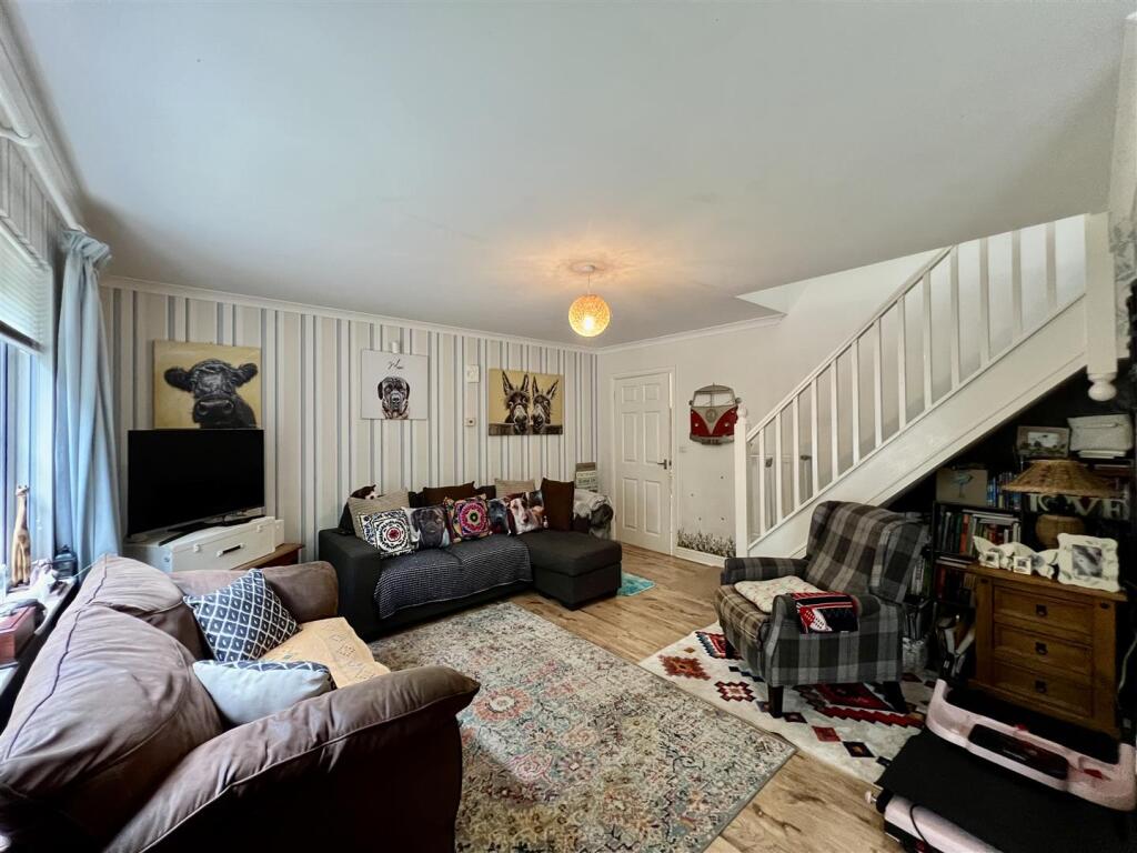 House in Swansea - More