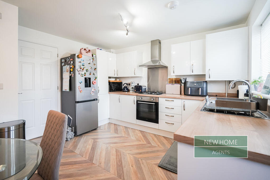 House in South Kesteven, Great Gonerby - View 3