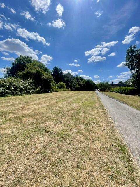 Main image of property: Farningham Hill Road, DA4 0JR