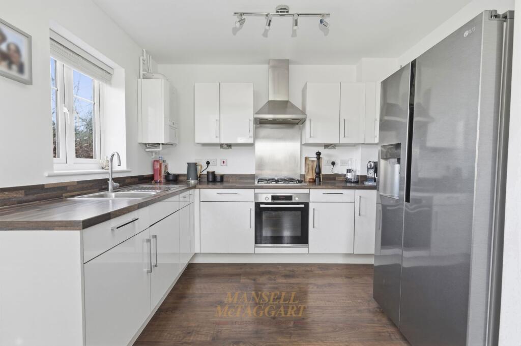House in Crawley, Forge Wood - View 2