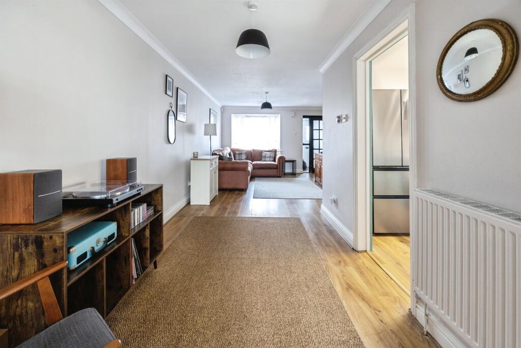 House in Ashford, Kingsnorth - View 4