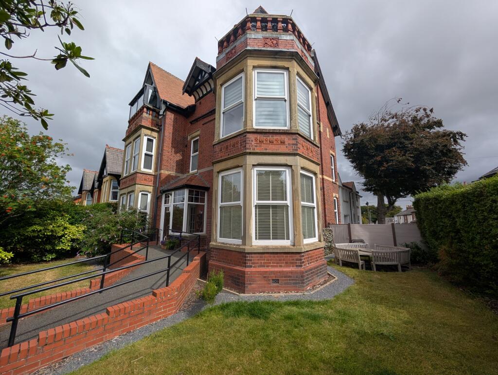 Main image of property: Lockwood Avenue, Poulton-le-fylde, Lancashire
