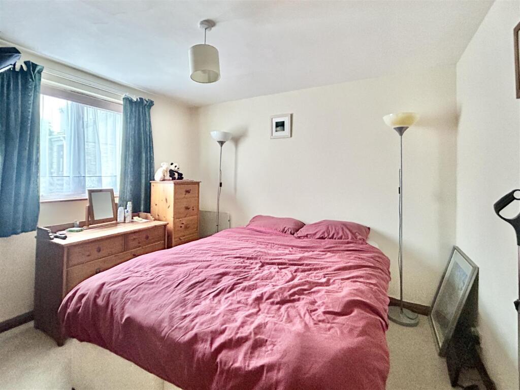 Apartment in Helston, Cornwall - View 5
