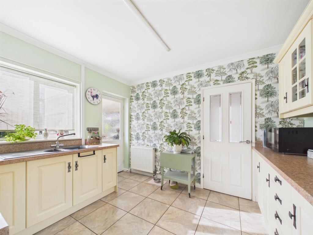 House in East Lindsey, Tothby, Alford - View 5