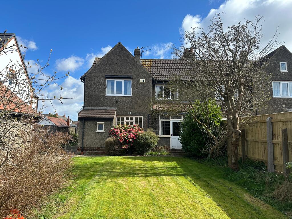 Cumberland Avenue, Grimsby, DN32 0BT photo 3