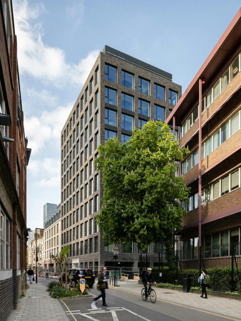 Vauxhall Walk_ Francesco Russo_WebSize_007.jpg