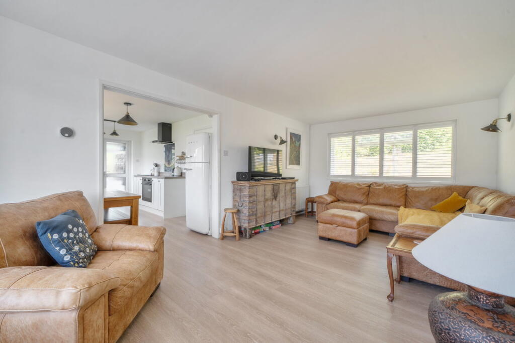 House in Plymouth - View 4