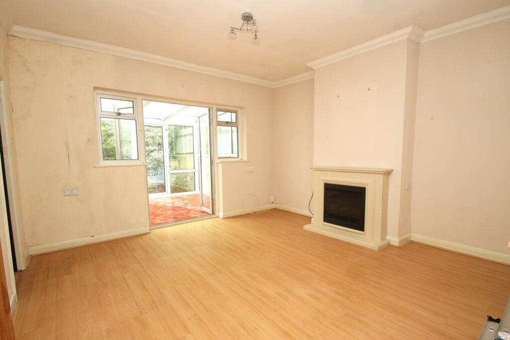 House in London - View 2
