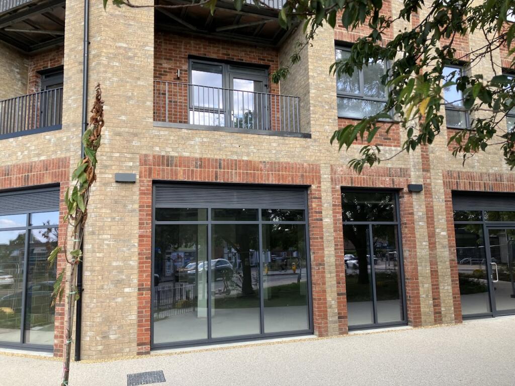 Main image of property: Unit 2 100 High Street, Cherry Hinton, Cambridge, CB1 9HT