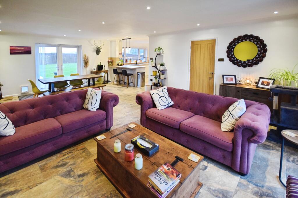 Chapel Lane, Addelthorpe, PE24 photo 2