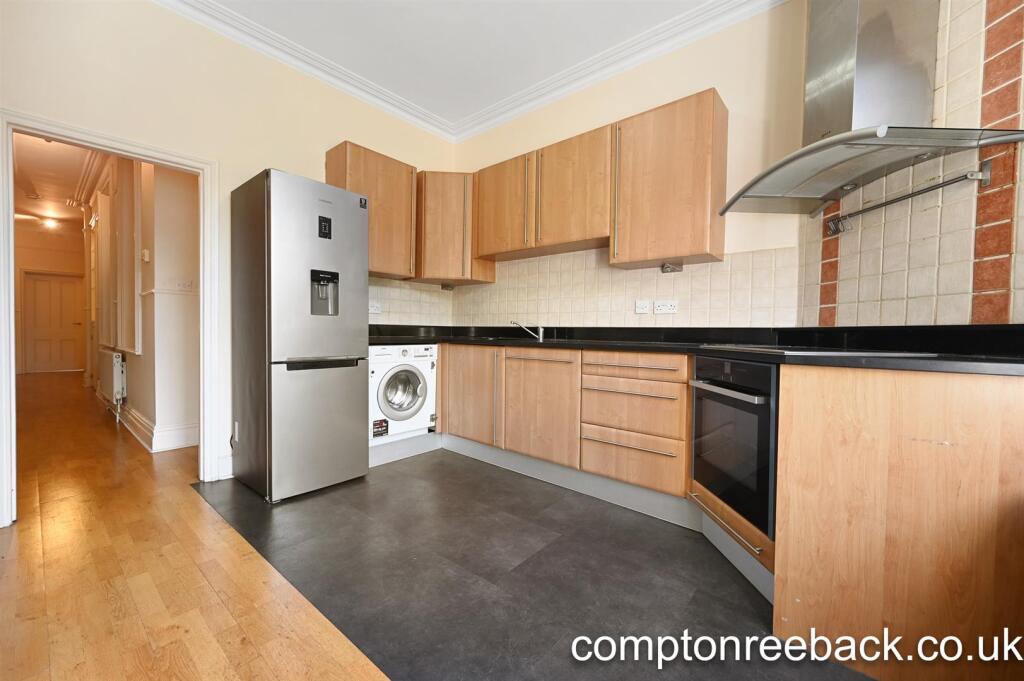 Apartment in London, City of Westminster - View 4