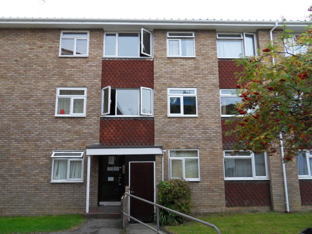 Main image of property: Malzeard Road,Luton,LU3