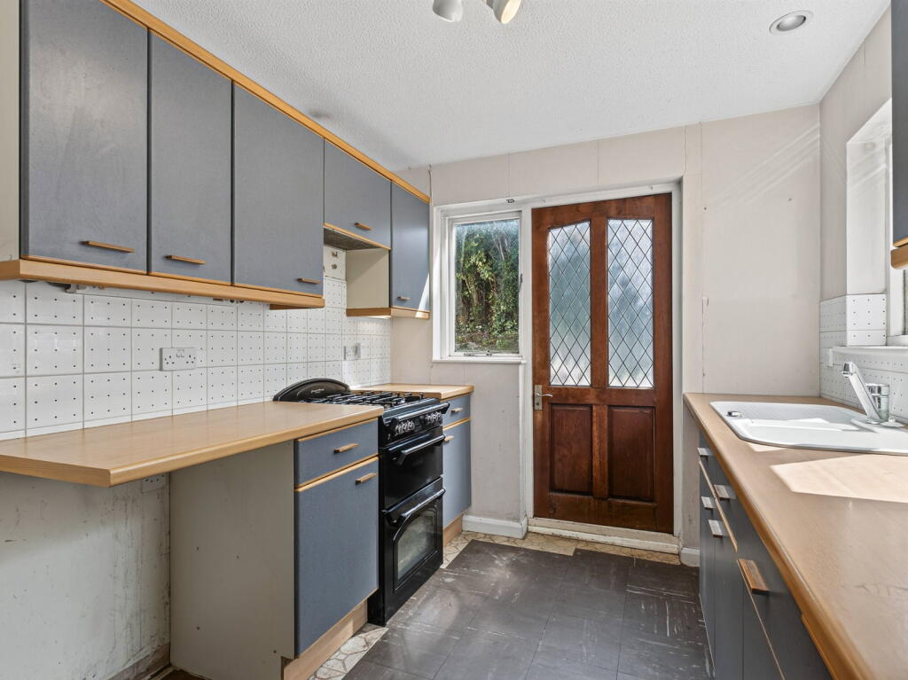 House in Irthlingborough, North Northamptonshire - View 5