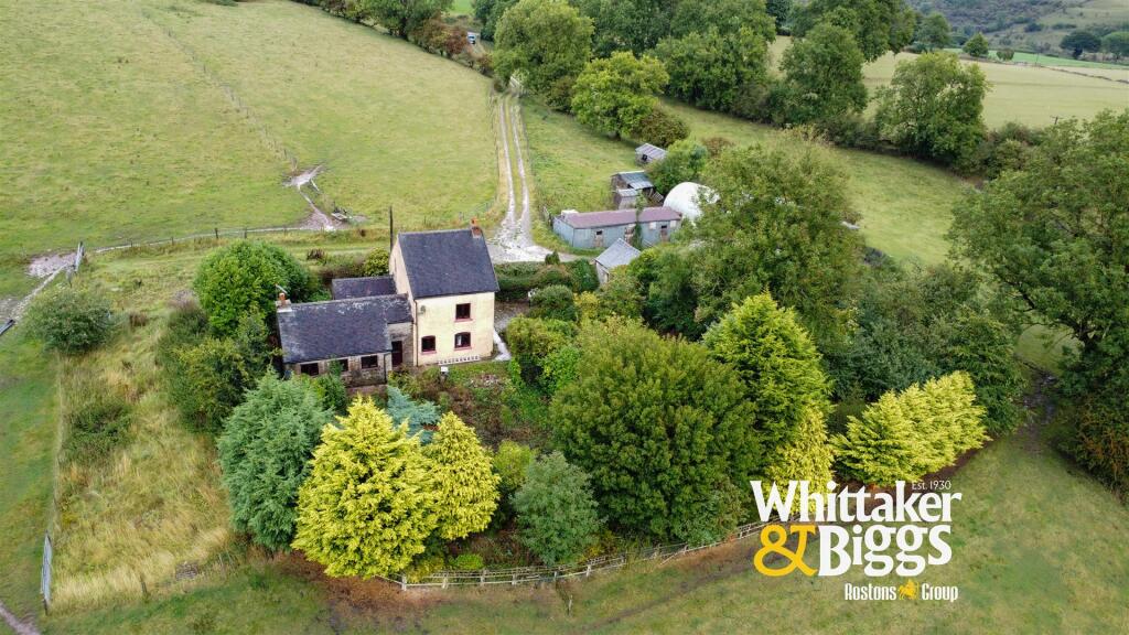3-bed detached on Whitefields Lane, Waterfall, Staffordshire Moorlands, ST10, £500,000
