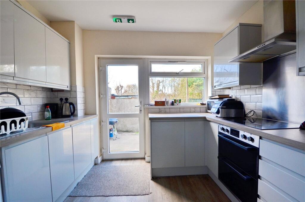 4 bedroom terraced house for rent