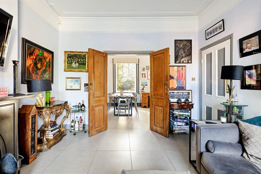 House in London - More