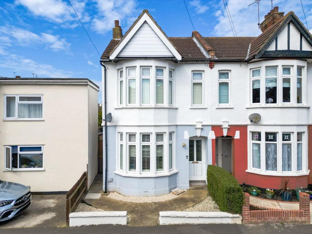 Main image of property: Fernleigh Drive, Leigh-On-Sea