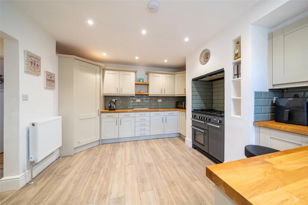 College Avenue, Melton Mowbray, Leicestershire photo 3