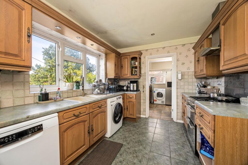 House in Brighton, Hollingbury - View 5