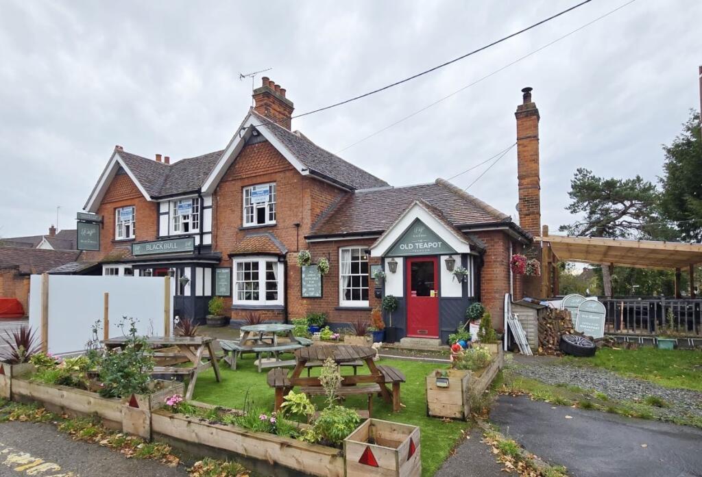 Main image of property: The Black Bull, Main Road, Margaretting, Essex, CM4 9JA