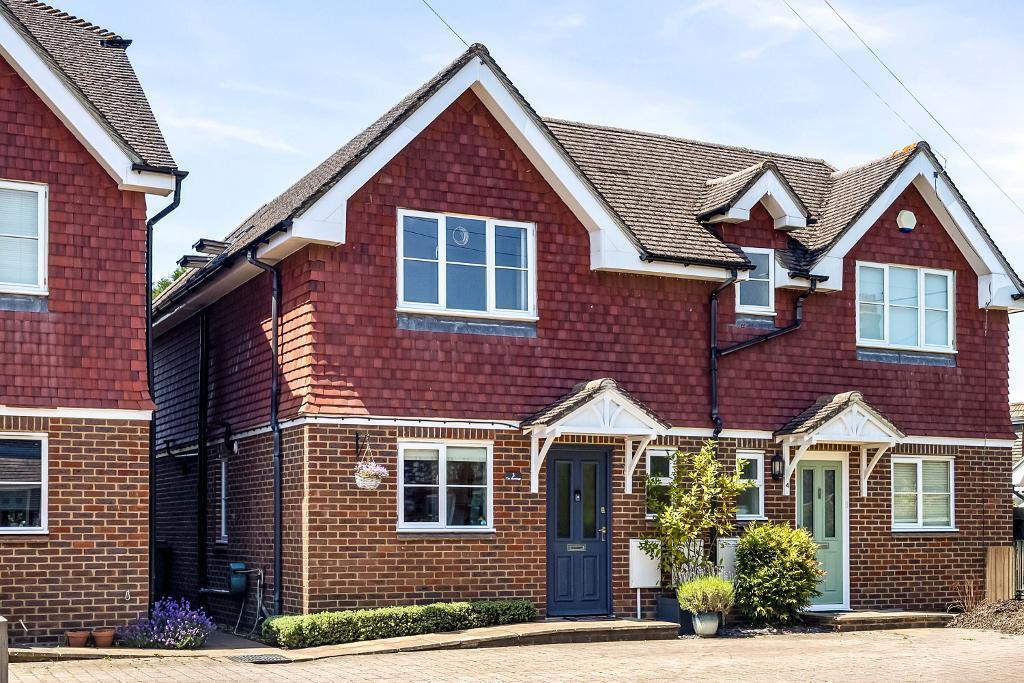 Main image of property: The Moorings, Church Lane, Upper Beeding, West Sussex, BN44 3BY