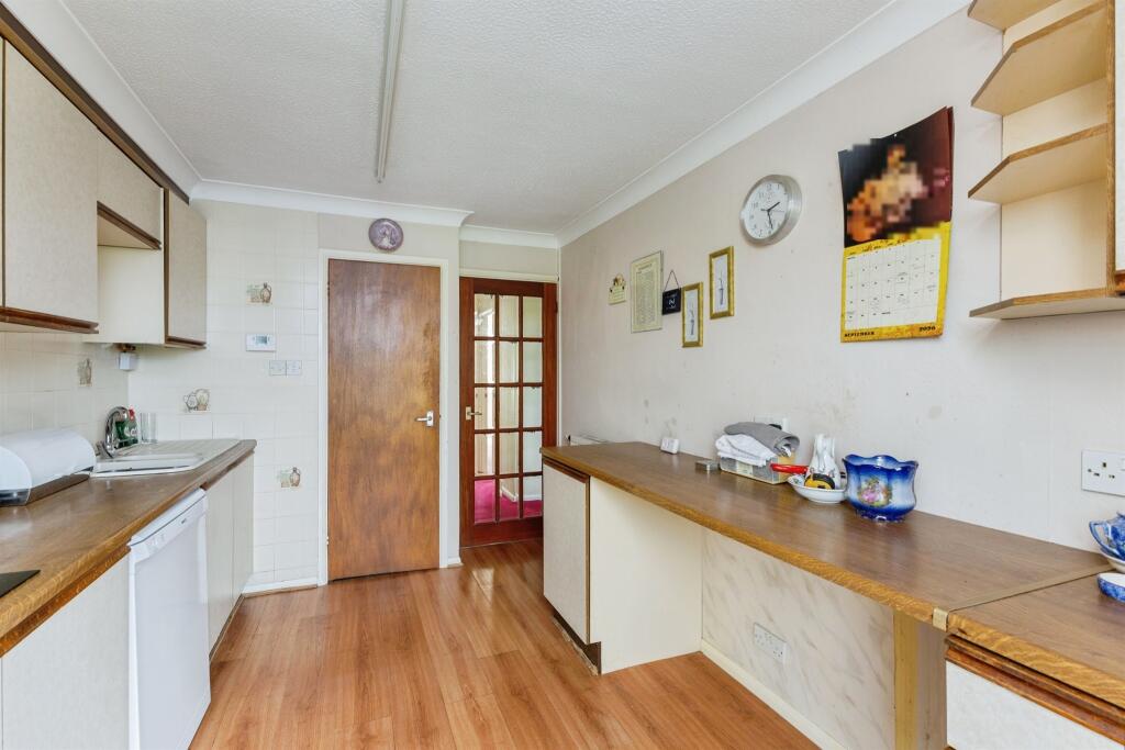 House in Torquay - More