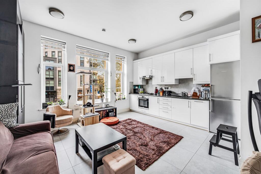 Main image of property: New Broadway, W5