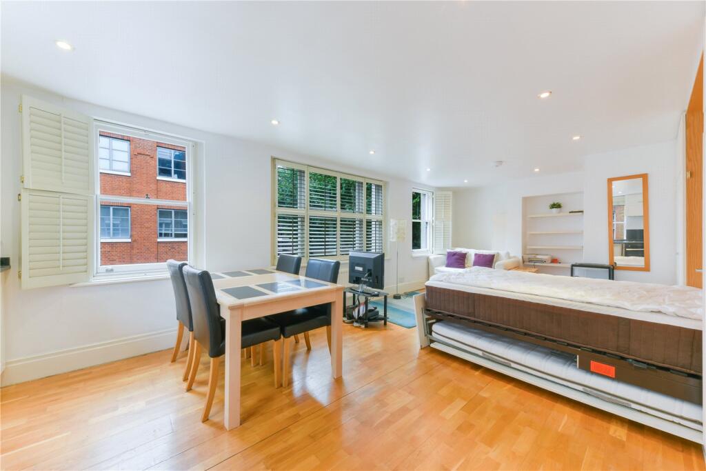 Studio flat for rent